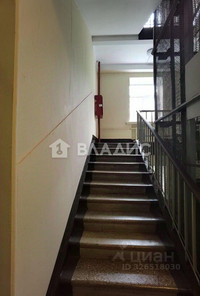 Продажа 3-комн квартиры на вторичном рынке Новопесчаная улица, 23к1