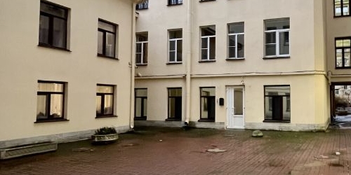 3-комн квартира Лахтинская улица, 3