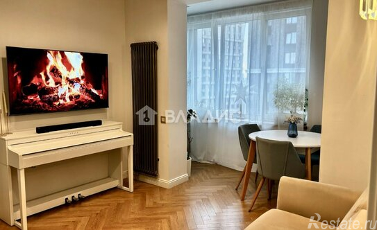 Продажа 1-комн квартиры на вторичном рынке улица Берзарина,  д. 30