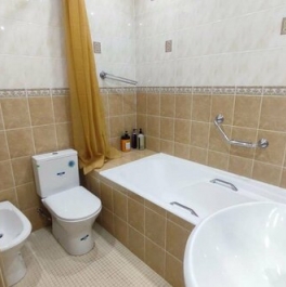 Продажа 2-комн квартиры на вторичном рынке Плотников переулок