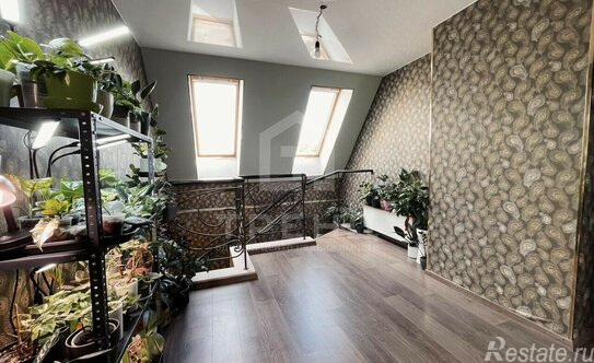 Продажа 4-комн квартиры на вторичном рынке Главная улица,  д. 35