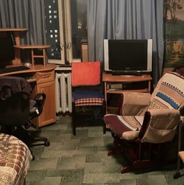 Продажа 3-комн квартиры на вторичном рынке улица Менжинского,  д. 21