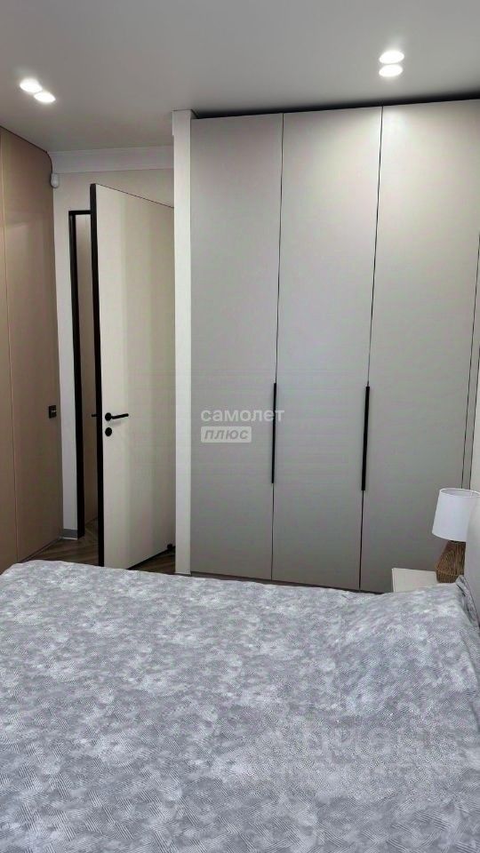 Продажа 3-комн квартиры на вторичном рынке Березовая аллея, 19к6