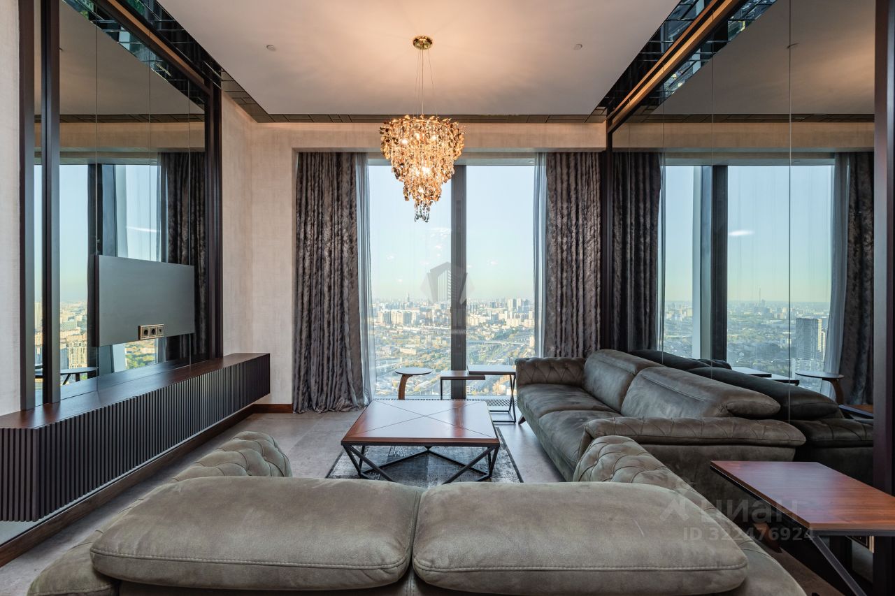 Аренда 2-комн квартиры на вторичном рынке 1-й Красногвардейский проезд, 22с2