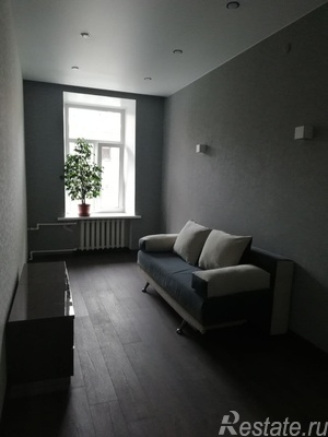 Продажа 4-комн квартиры на вторичном рынке Тамбовская ул,  д. 26