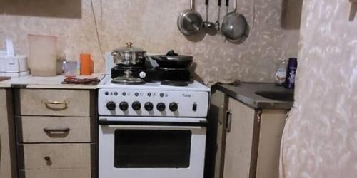 3-комн квартира улица Генерала Белобородова,  д. 12