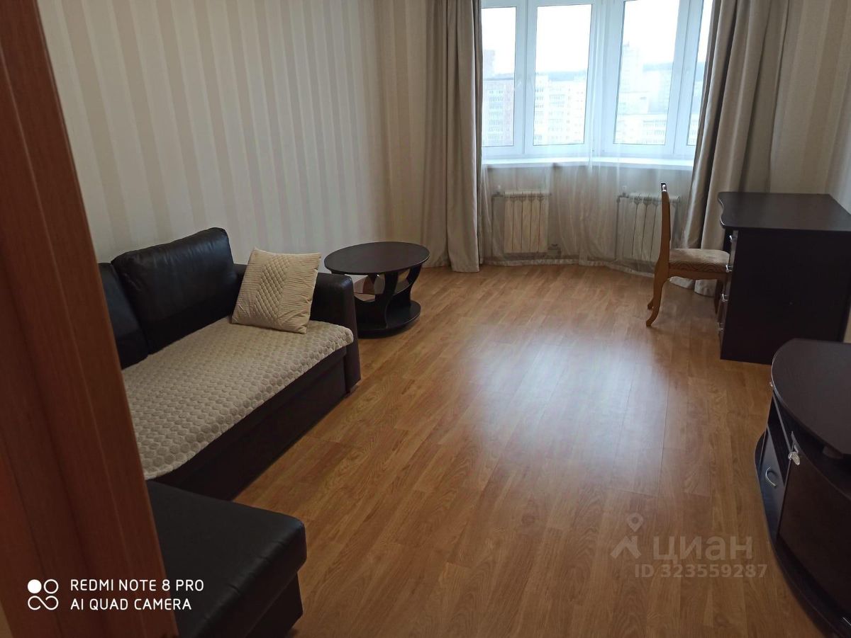 Аренда 1-комн квартиры на вторичном рынке Селятино пгт, улица Клубная, 55