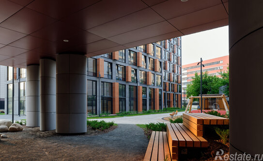 Продажа 4-комн квартиры на вторичном рынке Сосинская улица,  д. 43 с2