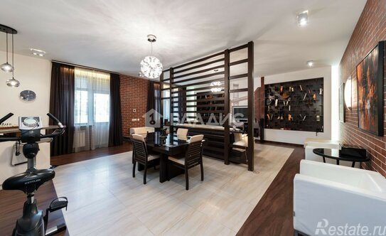 Продажа 3-комн квартиры на вторичном рынке улица Ивана Бабушкина,  д. 10