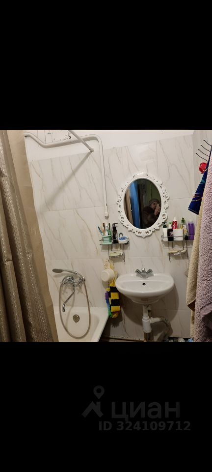 Продажа 3-комн квартиры на вторичном рынке Лермонтовский проспект, 33