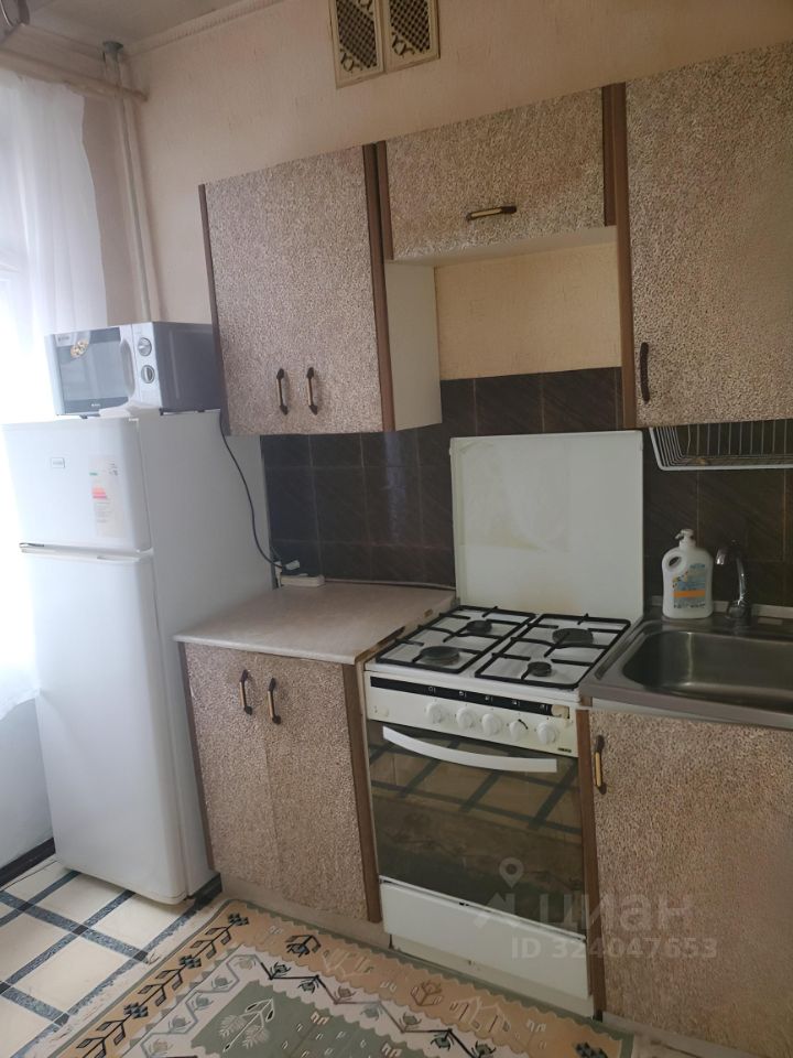 Аренда 2-комн квартиры на вторичном рынке улица Фабрициуса, 33К2