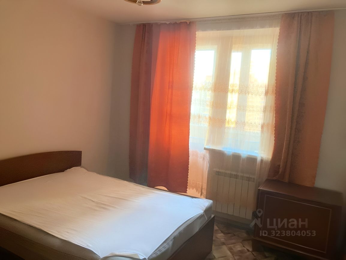 Аренда 2-комн квартиры на вторичном рынке Реутов, улица Октября, 18