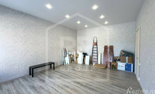 Продажа 1-комн квартиры на вторичном рынке Комиссара Смирнова ул,  д. 4Б