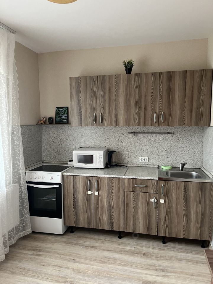 Продажа 1-комн квартиры на вторичном рынке Мурино, улица Шоссе в Лаврики, 57к1