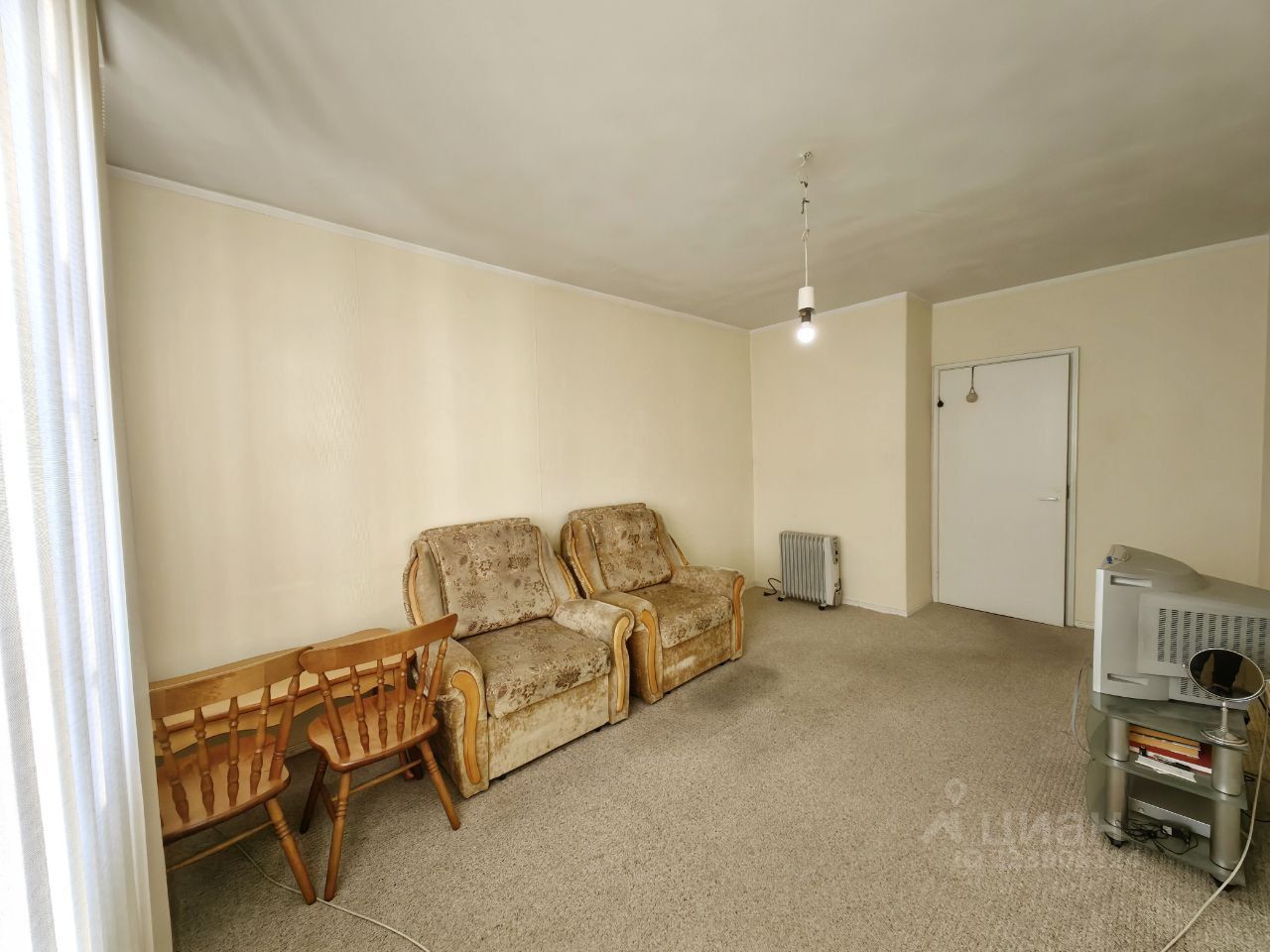 Продажа 2-комн квартиры на вторичном рынке Богатырский проспект, 30К2