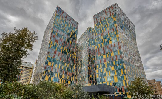 Продажа 6-комн квартиры на вторичном рынке Мытная ул,  д. 40 к1