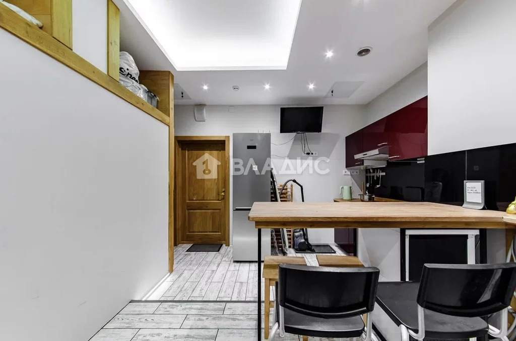 4-комн квартира ул. Ремесленная,  д. 21