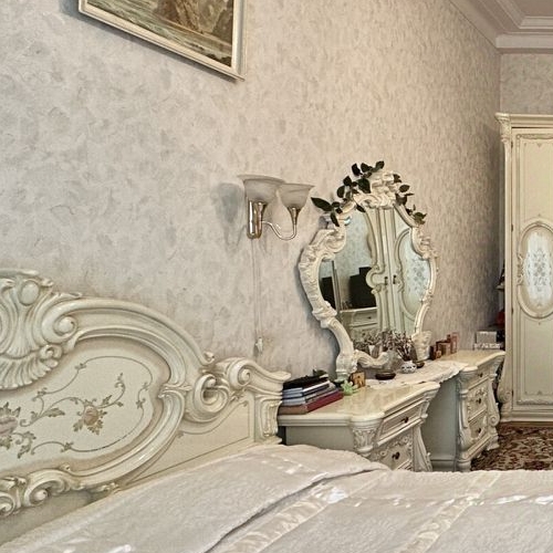 4-комн квартира Юбилейный мкр, улица Героев Курсантов, 3