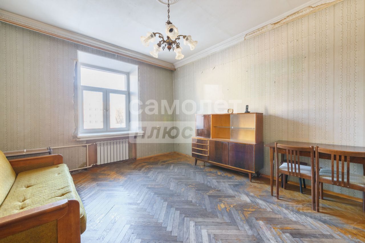 Продажа 3-комн квартиры на вторичном рынке проспект Мира, 108