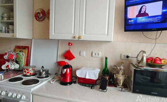 Продажа 1-комн квартиры на вторичном рынке Подольск г, Климовск мкр, Школьная ул,  д. 10