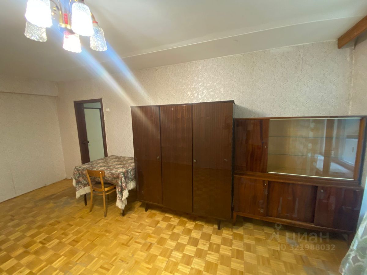 Продажа 2-комн квартиры на вторичном рынке улица Нижняя Масловка, 8