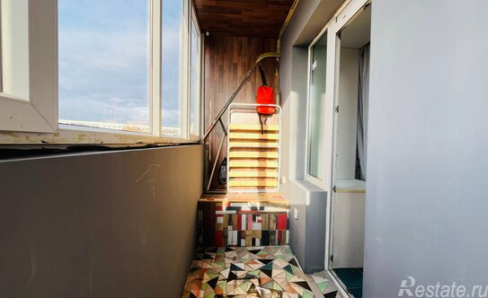 Продажа 2-комн квартиры на вторичном рынке Учительская улица