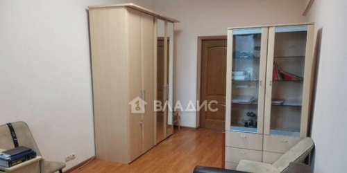 3-комн квартира ул Ремизова,  д. 7