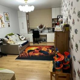 Продажа 2-комн квартиры на вторичном рынке Красная горка, улица Урицкого,  д. 16 к2