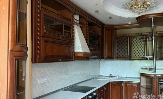 Продажа 4-комн квартиры на вторичном рынке Челябинская улица,  д. 13