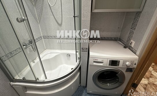 Продажа 1-комн квартиры на вторичном рынке улица Крылатские Холмы,  д. 36 к2