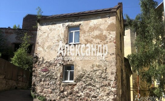 Продажа 2-комн квартиры на вторичном рынке улица Маршала Говорова,  д. 7