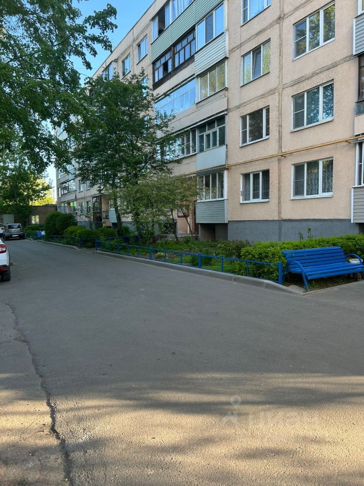 Продажа 2-комн квартиры на вторичном рынке Бронницы, Советская улица, 145