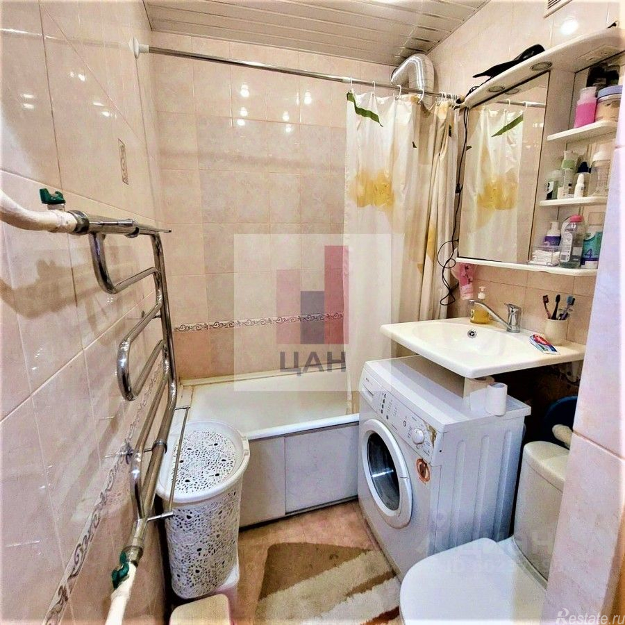 Продажа 2-комн квартиры на вторичном рынке Жуковский г, Жуковского ул,  д. 10
