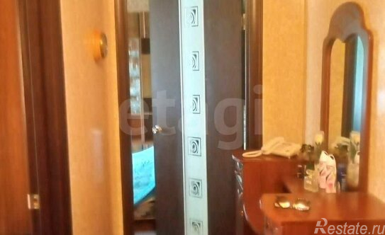 Продажа 2-комн квартиры на вторичном рынке Сясьстрой, ул Космонавтов,  д. 6