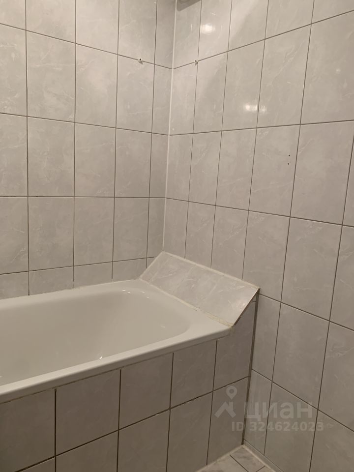 Продажа 3-комн квартиры на вторичном рынке Воронежская улица, 31Б