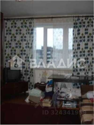 Продажа 1-комн квартиры на вторичном рынке Камышовая улица, 46К1