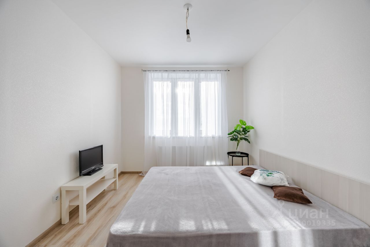 Аренда 1-комн квартиры на вторичном рынке Мурино, улица Шоссе в Лаврики, 68к3