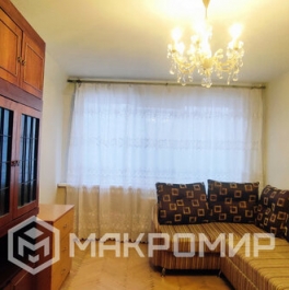 Аренда 2-комн квартиры на вторичном рынке Наличная улица,  д. 34