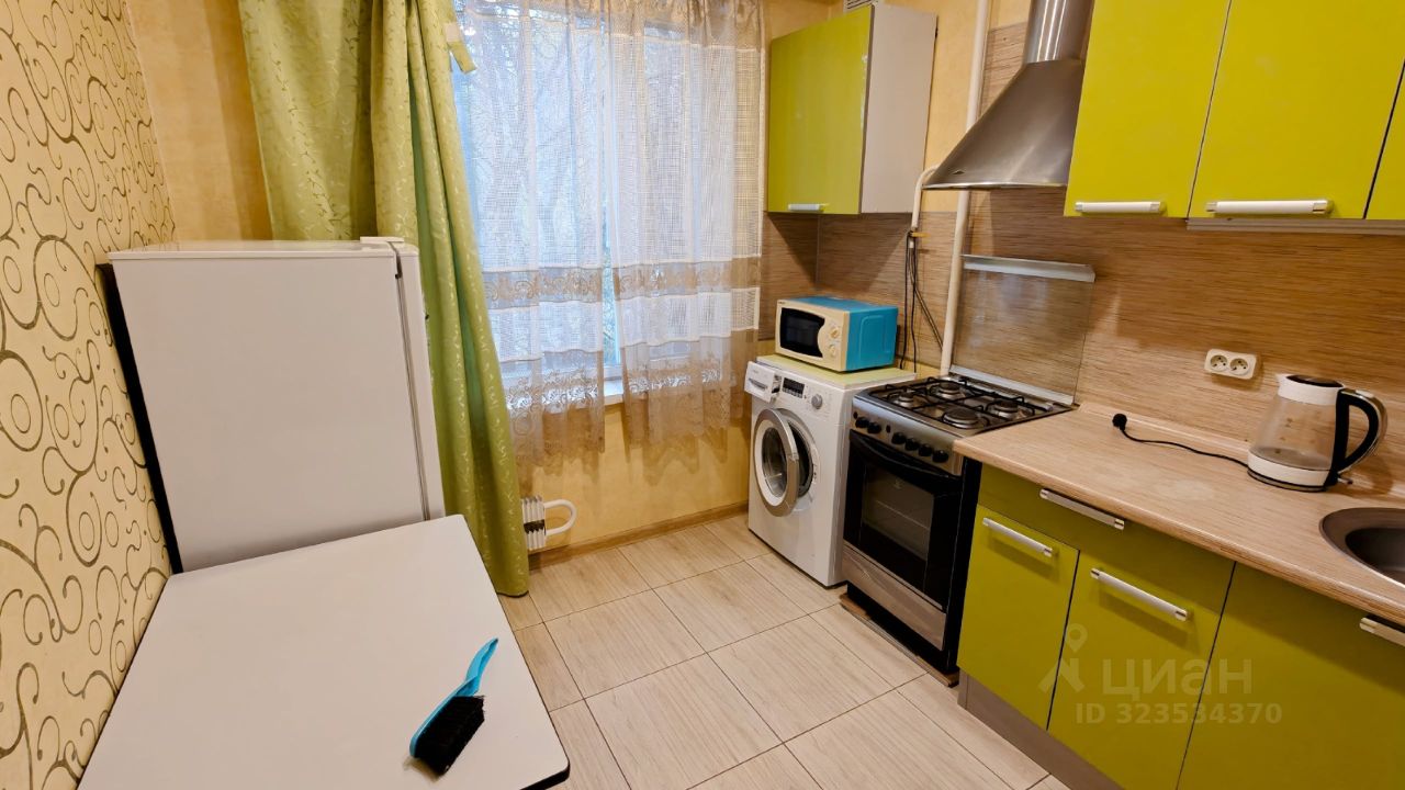 Аренда 1-комн квартиры на вторичном рынке Бирюлевская улица, 13К3