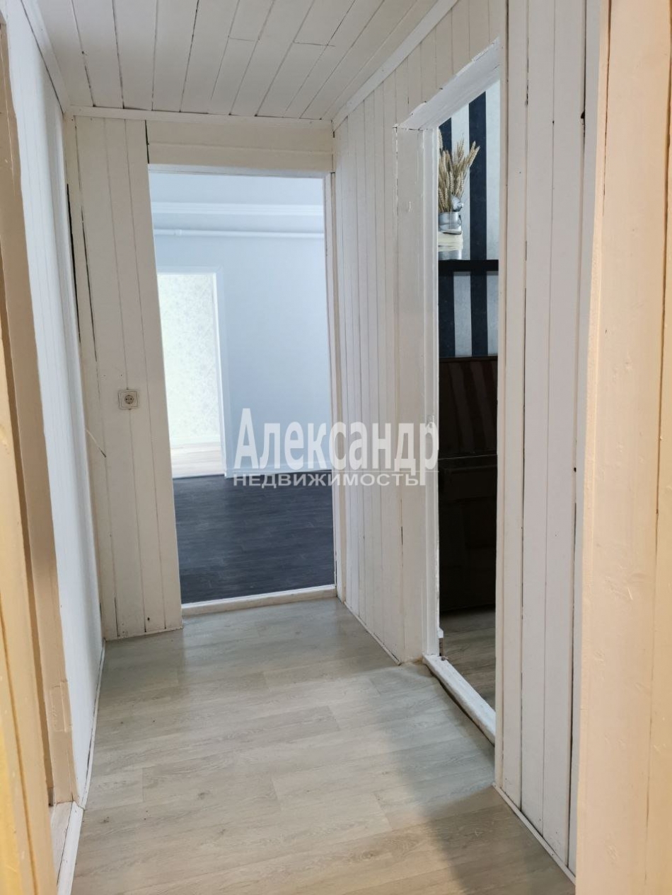 Аренда 4-комн квартиры на вторичном рынке Варваринская ул. ,  д. 30