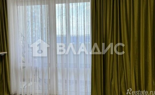 Продажа 1-комн квартиры на вторичном рынке Лобня, ул Центральная,  д. 4