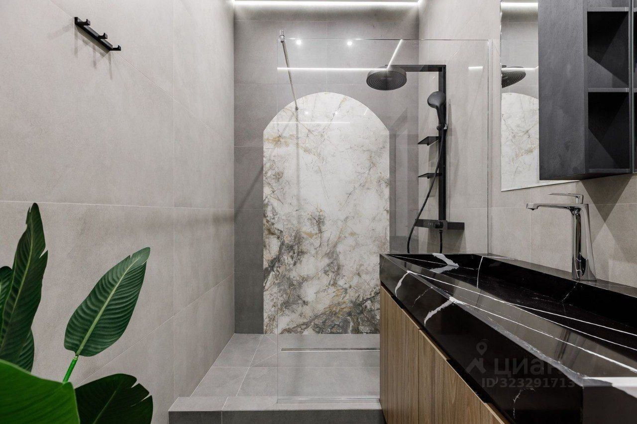 Продажа 2-комн квартиры на вторичном рынке улица Усачева, 9