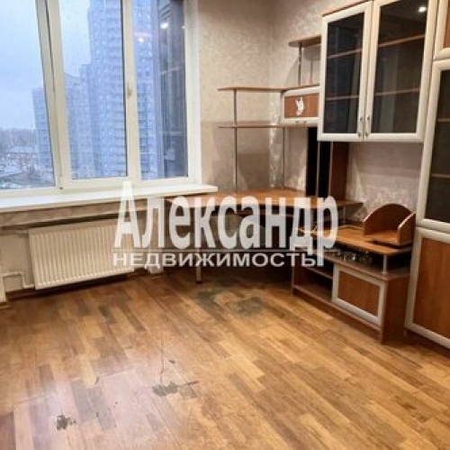 3-комн квартира Энгельса пр-кт