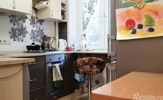 Продажа 1-комн квартиры на вторичном рынке Чонгарский б-р,  д. 30