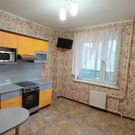 Продажа 2-комн квартиры на вторичном рынке Туристская ул,  д. 18 к1