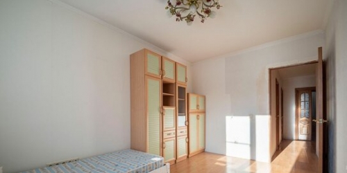 2-комн квартира улица Грина,  д. 18