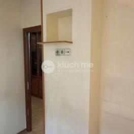 Продажа 2-комн квартиры на вторичном рынке Октябрьская улица,  д. 33