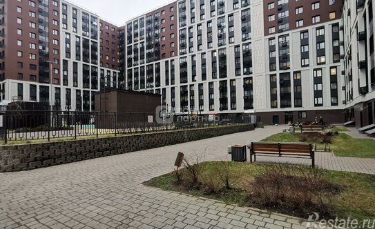 Продажа 3-комн квартиры на вторичном рынке Земледельческая улица,  д. 3