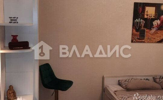 Продажа 1-комн квартиры на вторичном рынке Золотошвейная ул