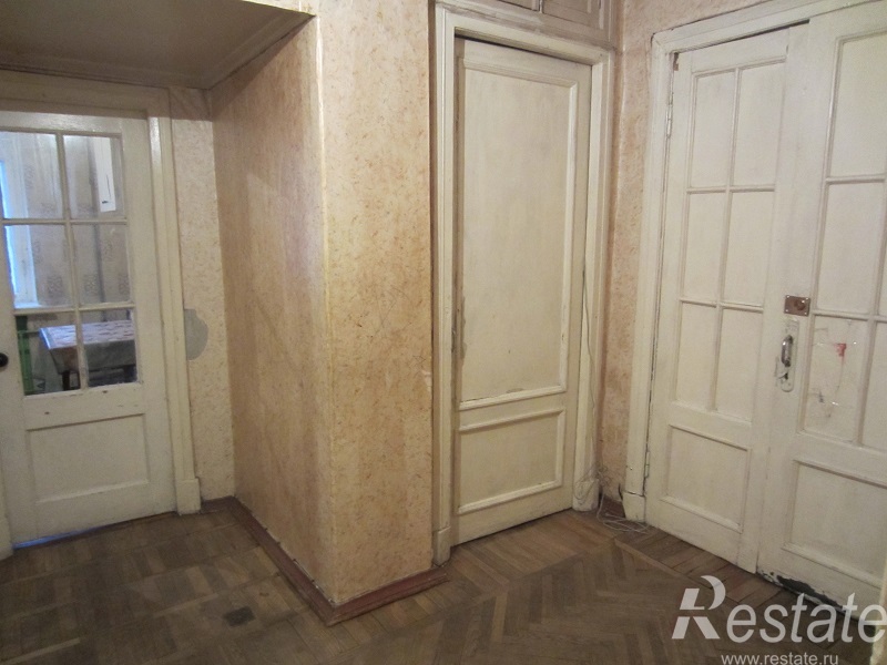 Продажа 2-комн квартиры на вторичном рынке Сестрорецкая ул ,  д. 3